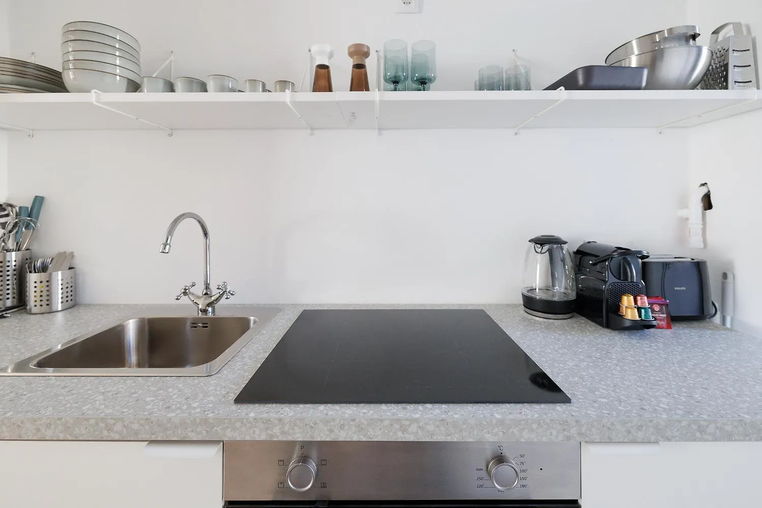 Hauptbahnhof Vienna Lofts Apartment 0*,  Austria