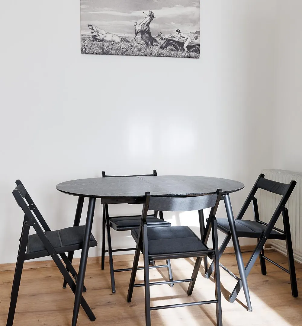 Hauptbahnhof Vienna Lofts Apartment