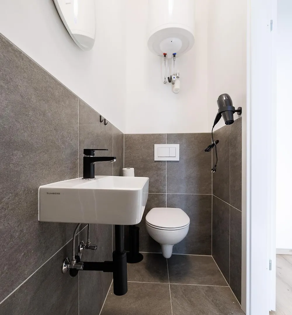 Hauptbahnhof Vienna Lofts Apartment